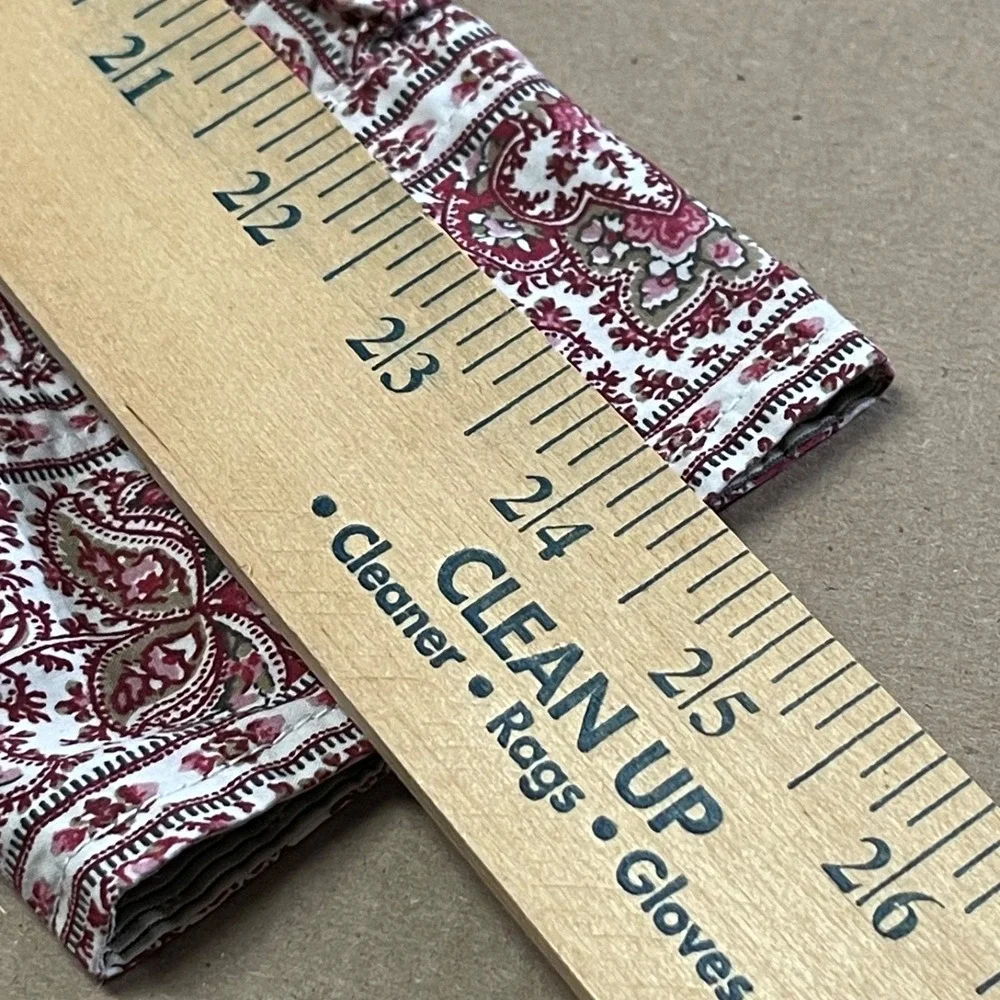 Vintage Banana Republic Men's Medium Red Paisley Striped Cotton Button Up Preppy